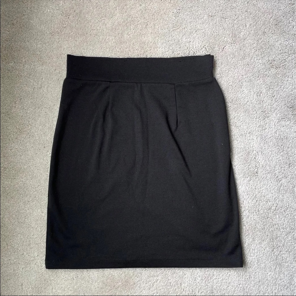Black Skirt
